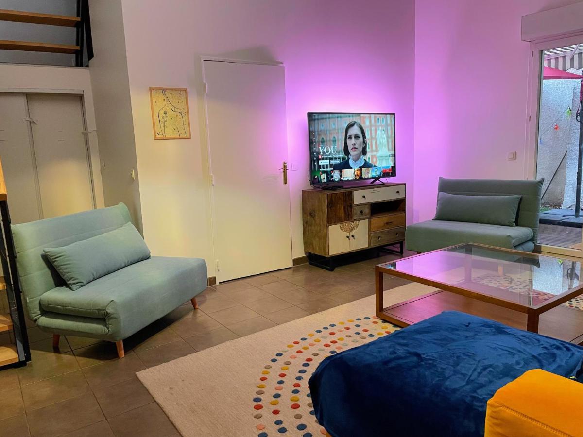 Magnifique Villa Avec Jacuzzi Au Pied Du Stade سان دوني المظهر الخارجي الصورة